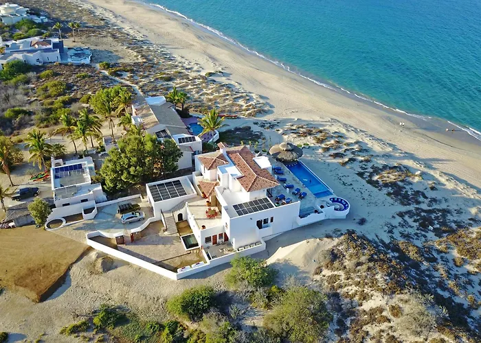 Bahia De Frailes By Cabo *